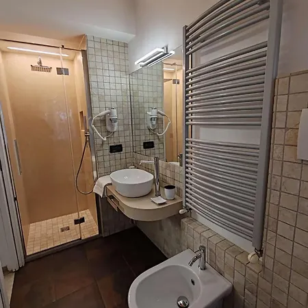 Flavio E Catia 4* Marotta